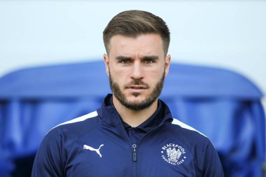 Blackpool 'dan Luke Garbutt # 29 Sky Bet Şampiyonası maçından önce Londra, İngiltere' deki The Den 'de Millwall' a karşı Blackpool maçına geliyor.