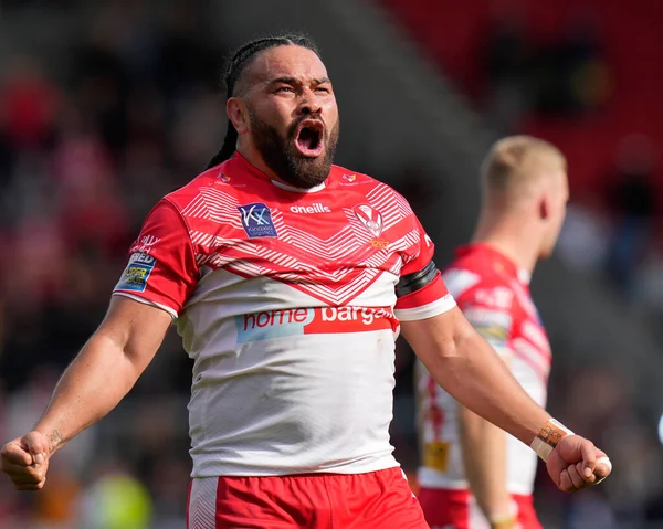 Konrad Hurrell Van Helens Viert Betfred Super League Wedstrijd Helens — Stockfoto