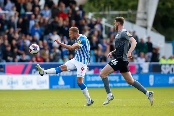 Jordan Rhodes Huddersfield Town Megpróbál Egy Lövés Gólra Közel Félúton — Stock Fotó