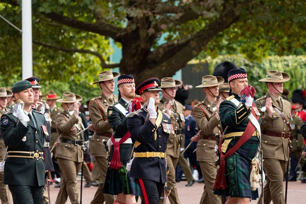 Foto Van Militaire Dienst Tijdens Queen Elizabeth State Funeral Processie — Stockfoto