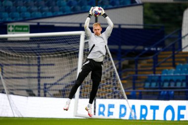 Sheffield 'dan Cameron Dawson # 25 Çarşamba Papa John' s Trophy maçından önce ısınıyor Çarşamba Hillsborough, Sheffield, İngiltere 'de Burton Albion' a karşı, 20 Eylül 202