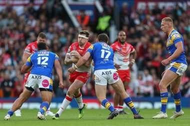 St Helens # 4 numaralı Mark Percival 25. Betfred Süper Lig Büyük Finali sırasında Old Trafford, Manchester, Birleşik Krallık 'ta St Helens - Leeds Rhinos maçında, 24 Eylül 202