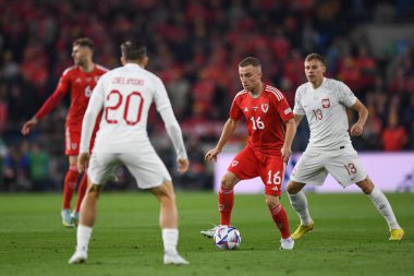 Galler 'den Joe Morrell, UEFA Uluslar Ligi Grubu A4 karşılaşmasında Galler ile Polonya arasındaki Cardiff City Stadyumu, Birleşik Krallık, 25 Eylül 202