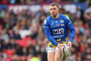 Cameron Smith # 17 Leeds Rhinos maç öncesi ısınma maçında 25. Betfred Süper Lig Grand League karşılaşmasından önce St Helens - Leeds Rhinos maçında Old Trafford, Manchester, İngiltere, 24 Eylül 202