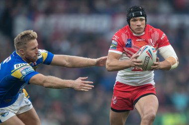 St. Helens # 6. Jonny Lomax 25. Betfred Süper Lig Büyük Finali sırasında Old Trafford, Manchester, Birleşik Krallık 'ta St Helens - Leeds Rhinos maçında, 23 Eylül 202