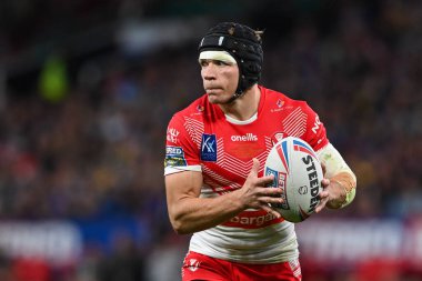 St. Helens # 6. Jonny Lomax 25. Betfred Süper Lig Büyük Finali sırasında Old Trafford, Manchester, Birleşik Krallık 'ta St Helens - Leeds Rhinos maçında, 24 Eylül 202