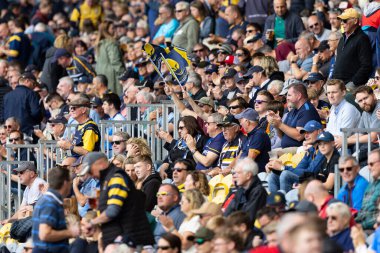 Worcester Warriors 'un destekçileri Gallagher Premiership maçı sırasında Worcester Warriors, Newcastle Falcons' a karşı Sixways Stadyumu, Worcester, Birleşik Krallık, 24 Eylül 202