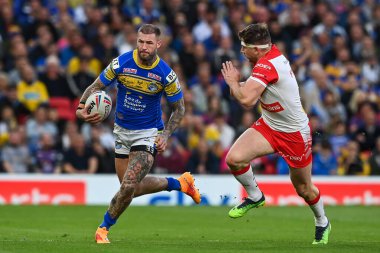 Leeds Rhinos 'tan 33 numaralı Zak Hardaker 24 Eylül 202' de Old Trafford, Manchester, İngiltere 'de oynanan 25. Betfred Süper Lig Grand League karşılaşmasında mola verdi.