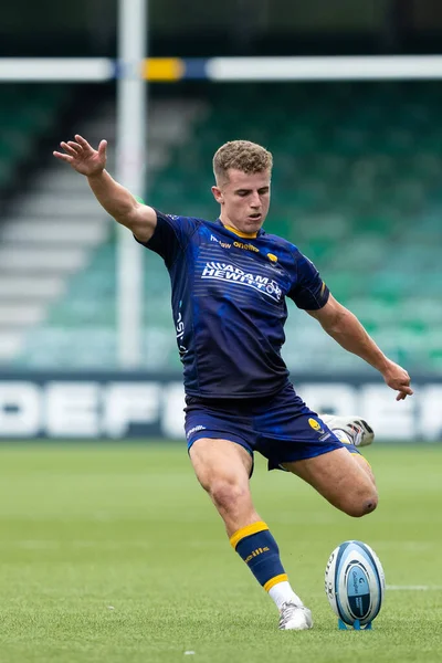 Billy Searle Worcester Warriors Chuta Uma Penalidade Durante Gallagher Premiership — Fotografia de Stock