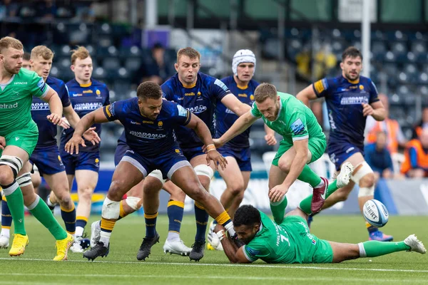 Ollie Lawrence Worcester Warriors Tackled George Wacokecoke Newcastle Falcons Gallagher — Stock Photo, Image