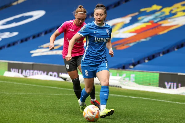 Lucy Quinn Birmingham City Dribla Pelota Durante Partido Women Super —  Fotos de Stock