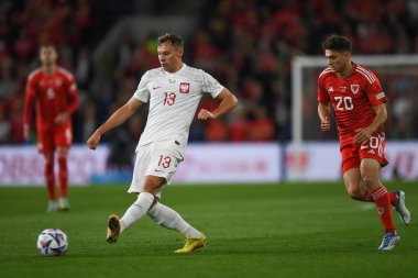 Polonyalı Szymon? UEFA Uluslar Ligi Grubu A4 karşılaşmasında Galler ile Polonya arasındaki Cardiff City Stadyumu, İngiltere, Cardiff, 25 Eylül 202
