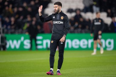 Hull City 'den Dogukan Sinik # 11. Maç öncesi ısınma maçında Hull City, Luton Town' a karşı MKM Stadyumu, Hull, İngiltere, 30 Eylül 202