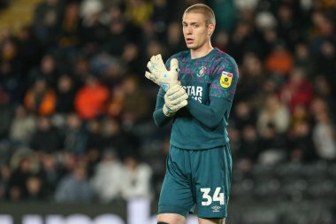 30 Eylül 202 'de MKM Stadyumu' nda Hull City, Luton Town 'a karşı oynanan Sky Bet Şampiyonası' nda Luton Town 'dan ABD' li 34 numaralı Ethan Horvath.