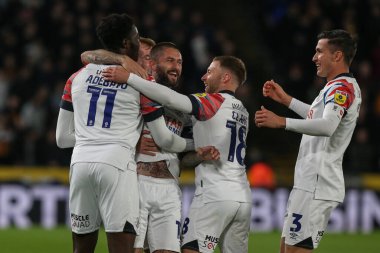 Luton Town 'dan Elijah Adebayo, 30 Eylül 202' de MKM Stadyumu 'nda Hull City Luton Town' a karşı oynanan Sky Bet Şampiyonası maçında 0-1 kazanma hedefini kutluyor.