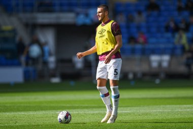 Cardiff City Stadyumu, Cardiff, İngiltere 1 Ekim 202 'de Burnley' e karşı oynanan Sky Bet Şampiyonası maçında Burnley 'den Taylor Harwood-Belle # 5.