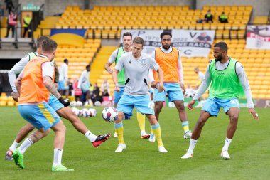 Sheffield 'li Kasalar, 1 Ekim 202' de İngiltere, Burslem 'deki Vale Park' ta oynanan Port Vale-Sheffield maçından önce ısınacak mı?