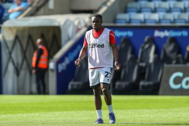 Marc Bola # 27 Middlesbrough maç öncesi ısınma maçı öncesinde Coventry City ile Middlesbrough Coventry Building Society Arena, Coventry, Birleşik Krallık, 1 Ekim 202