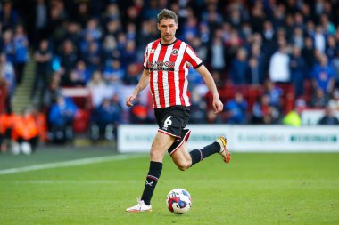 Sheffield United 'ın 6 numaralı Chris Basham maçı sırasında Sheffield United, Birmingham City' ye karşı Bramall Lane, Sheffield, İngiltere, 1 Ekim 202