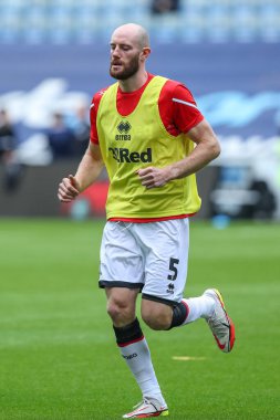 Maç öncesi ısınma öncesinde Middlesbrough 'dan Matthew Clarke # 5 Coventry Building Society Arena, Coventry, Birleşik Krallık' ta Coventry City ile Middlesbrough arasındaki Gökyüzü İddia Şampiyonası karşılaşması öncesinde