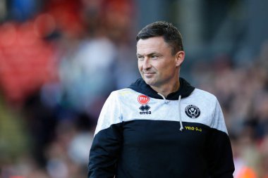 Sheffield United 'ın Paul Heckingbottom teknik direktörü. Sheffield United, Birmingham City' ye karşı 1 Ekim 202 'de Bramall Lane, Sheffield' de oynanan Gökyüzü İddia Şampiyonası maçında.