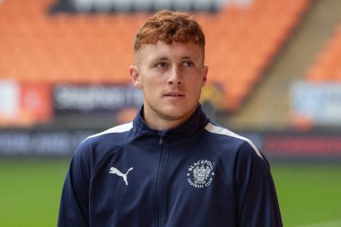 Blackpool 'dan Sonny Carey # 16, Bloomfield Road Stadyumu' na, Blackpool Norwich City 'ye karşı oynanan 1 Ekim 202' deki Blackpool-Blackpool maçı öncesinde vardı.