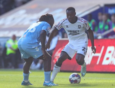 Middlesbrough 'dan Marc Bola # 27, Coventry Building Society Arena, Coventry, Birleşik Krallık' ta Coventry City - 1 Ekim 202 'de Coventry City - Middlesbrough maçında Coventry City # 23' ü aldı.