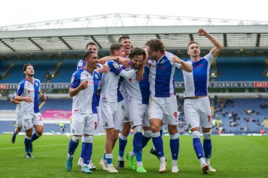Blackburn Rovers 'ın 22 numaralı oyuncusu Ben Brereton Diaz, 1 Ekim 202' de Ewood Park, Blackburn, Birleşik Krallık 'ta oynanan Blackburn Rovers - Millwall maçında 2-0 kazanma golünü kutluyor.