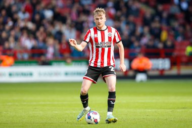 Sheffield United 'ın 22 numaralı Tommy Doyle maçı sırasında Sheffield United, Birmingham City' ye karşı Bramall Lane, Sheffield, İngiltere, 1 Ekim 202