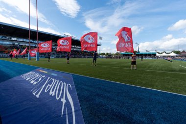 StoneX Stadyumu, Londra, İngiltere 1 Ekim 202 'de oynanan Gallagher Premiership maçına katılacak oyuncular Saracens-Leicester Tigers maçına hazır.