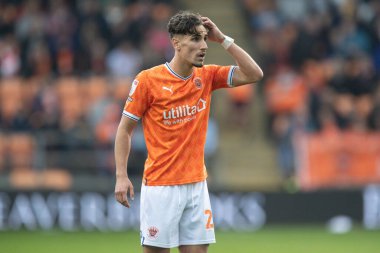 Blackpool 'dan Theo Corbeanu 1 Ekim 202' de Bloomfield Road, Blackpool 'da oynanan Blackpool-Norwich City maçında tepki gösterdi.