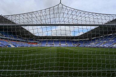 Sky Bet Şampiyonası 'nda stadyumun genel bir görüntüsü... Reading vs Huddersfield Town... Select Car Kiralama Stadyumu, Reading, İngiltere, 1 Ekim 202