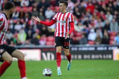 Dan Neil # 24 Sunderland Sky Bet Şampiyonası 'nda Sunderland Preston North End' e karşı 1 Ekim 202 'de Sunderland, Sunderland Stadyumu' nda oynandı.