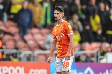 Blackpool 'dan Charlie Patino... Blackpool' da oynanan maçta Blackpool Norwich City 'ye karşı... 1 Ekim 202' de Bloomfield Road, Blackpool 'da...