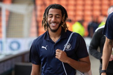 Blackpool 'dan Dominic Thompson # 23 numara Bloomfield Road Stadyumu' na, 1 Ekim 202 'de Bloomfield Road, Blackpool' da oynanan Blackpool-Norwich City maçının öncesinde vardı.