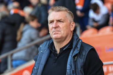 Dean Smith Norwich City Sky Bet Şampiyonası 'nda teknik direktör Blackpool' a karşı Norwich City maçı, Bloomfield Road, Blackpool, İngiltere, 1 Ekim 202