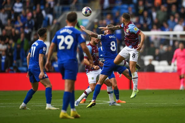 Josh Brownhill Von Burnley Und Joe Ralls Von Cardiff City — Stockfoto