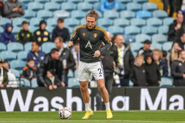 Leeds United 'ın 2. Luke Ayling Premier Lig karşılaşmasından önceki hazırlık maçında Leeds United ile Aston Villa Elland Road, Leeds, İngiltere' de 2 Ekim 202 'de karşı karşıya geldiler.