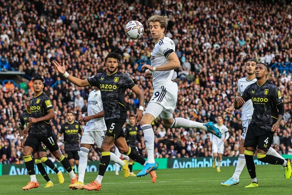 Patrick Bamford Leeds United Just Fails Connect Ball Free Kick — Stock Photo, Image