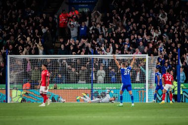 Nottingham Ormanı 'ndan Dean Henderson 3 Ekim 202' de King Power Stadyumu 'nda oynanan Premier League maçında Leicester City - Nottingham Forest maçında üçüncü kez pes ettikten sonra öfkesini gösteriyor.