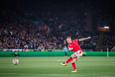 Nottingham Ormanı 'ndan Lewis O' Brien Premier Lig maçı sırasında King Power Stadyumu 'nda Leicester City ve Nottingham Ormanı maçında gol attı.