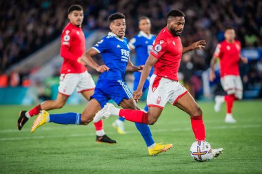 Nottingham Ormanı 'ndan Emmanuel Dennis' in Premier Lig maçı sırasında King Power Stadyumu 'nda Leicester City - Nottingham Ormanı maçında gol atma şansı var.