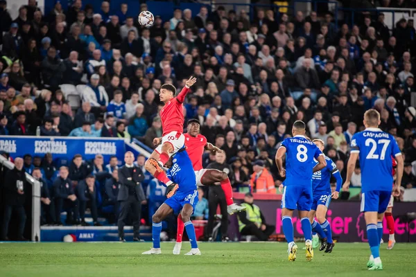 Morgan Gibbs White Nottingham Forest Sube Más Alto Durante Partido —  Fotos de Stock