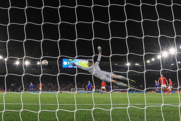 Harvey Barnes #7 of Leicester City scores to make it 2-0 during the Premier League match Leicester City vs Nottingham Forest at King Power Stadium, Leicester, United Kingdom, 3rd October 202