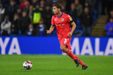Blackburn Rovers 'ın 3 numaralı oyuncusu Cardiff City, Cardiff City Stadyumu' nda Cardiff City ve Blackburn Rovers maçında, 4 Ekim 202