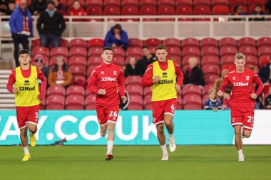 Middlesbrough 'dan Ryan Giles # 3, Middlesbrough' dan Darragh Lenihan # 26 Middlesbrough 'dan Dael Fry # 6 Middlesbrough' dan ve Marcus Forss # 21 Middlesbrough 'dan önce Middlesbrough - Riverside St Birmingham City