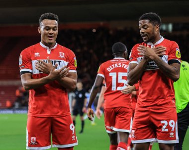 Middlesbrough 'dan Chuba Akpom # 29, Middlesbrough, Birleşik Krallık Riverside Stadyumu' nda Middlesbrough - Birmingham City maçında 1-0 kazanma golünü kutluyor.