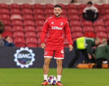 Middlesbrough 'dan Alex Mowatt # 4, Middlesbrough, Birleşik Krallık Riverside Stadyumu, Middlesbrough, 5 Ekim 202' de oynanan Sky Bet Şampiyonası maçından önceki ısınma maçında