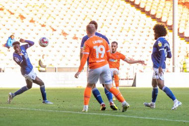 Blackpool 'dan Jerry Yates 8 Ekim 202' de Bloomfield Road, Blackpool 'da Blackpool' a karşı oynanan Gökyüzü İddia Şampiyonası maçında 2-1 berabere kaldı.