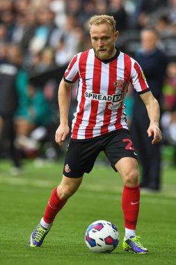 Sunderland 'dan Alex Pritchard # 21 Sunderland Sky Bet Şampiyonası maçında Swansea City Sunderland' a karşı Swansea.com Stadyumu, Swansea, Birleşik Krallık, 8 Ekim 202